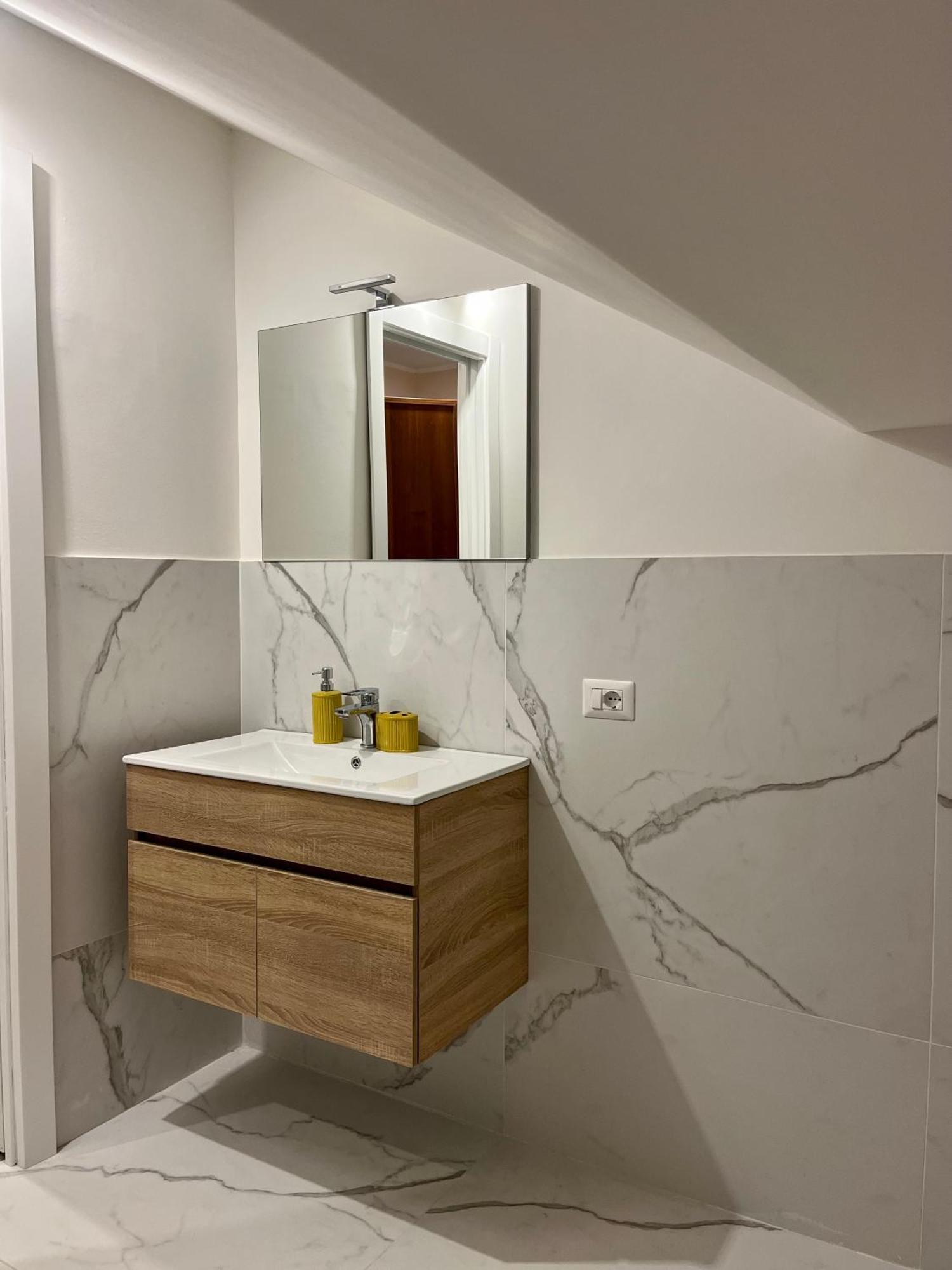 Suite Bohemien Chic - A 5 Fermate Dal Duomo Milan Exterior photo